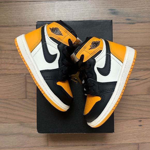 🚨SOLD🚨 - Picture 2 of 6